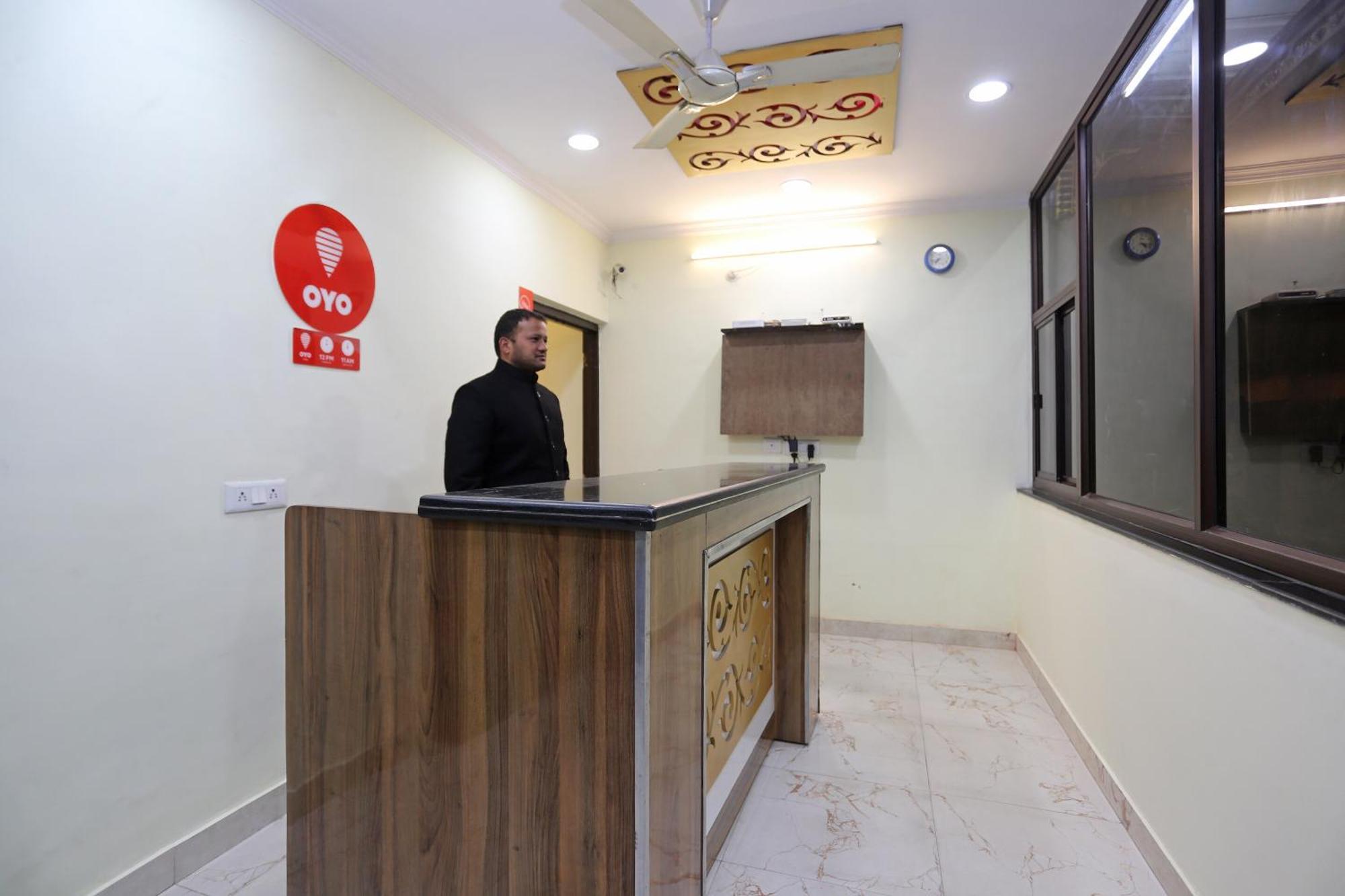 Hotel O Lime Wood Dehradun Exterior foto